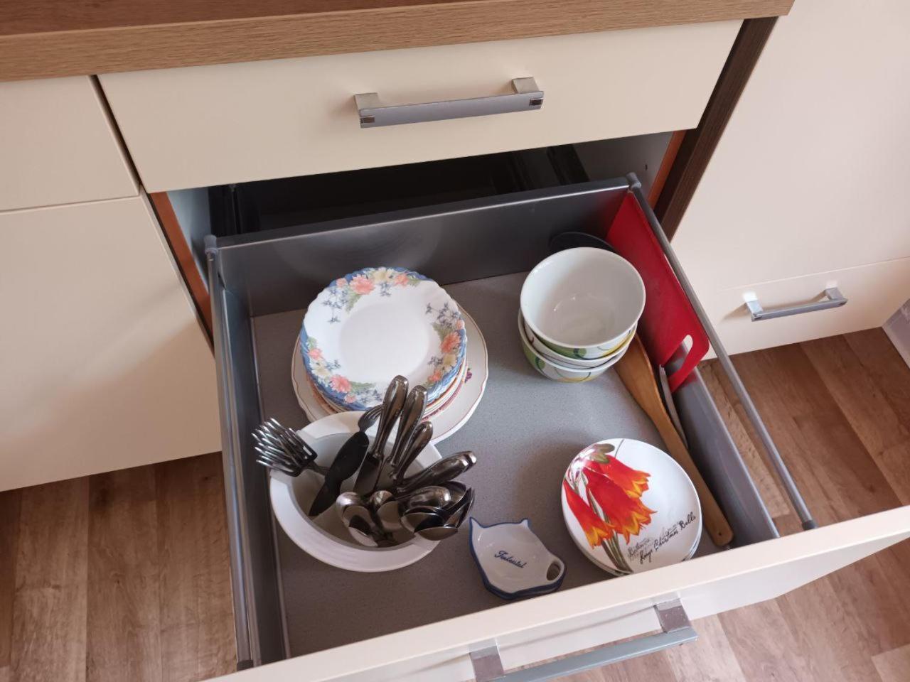 Flat In Neo Country Style Aus Gruenderzeit Bis 6 Person Apartment Leipzig Ngoại thất bức ảnh
