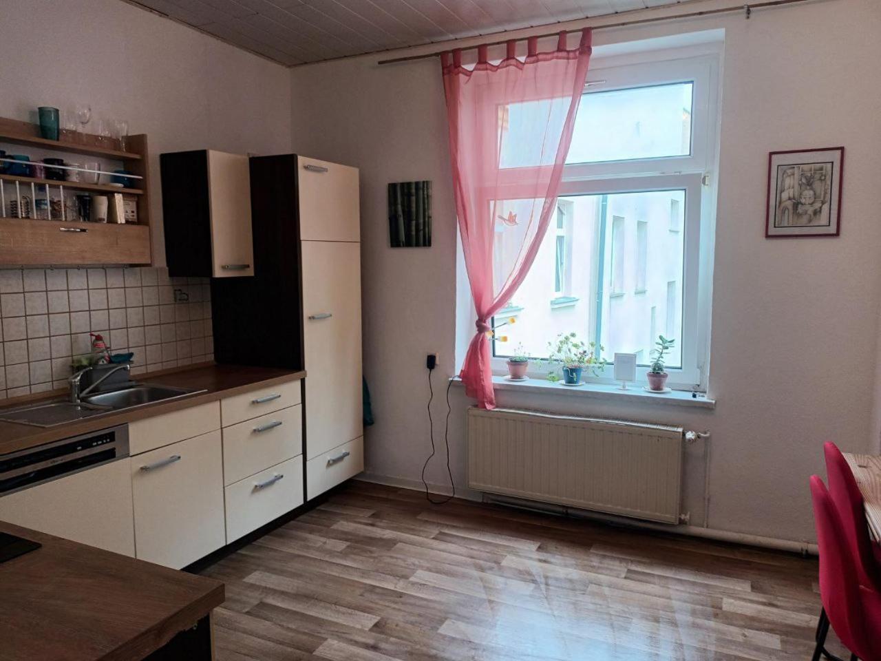 Flat In Neo Country Style Aus Gruenderzeit Bis 6 Person Apartment Leipzig Ngoại thất bức ảnh